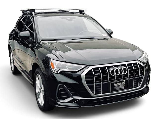 2020 Audi Q3 S line Premium Plus AWD photo