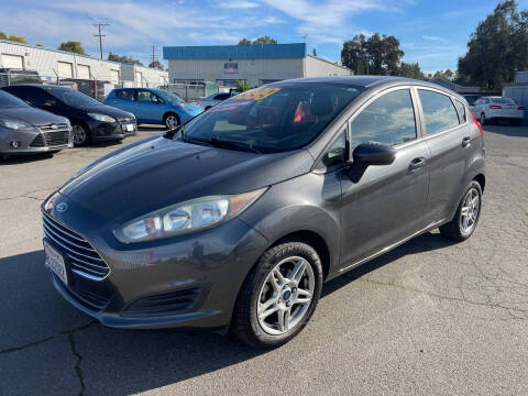 2018 Ford Fiesta SE FWD photo