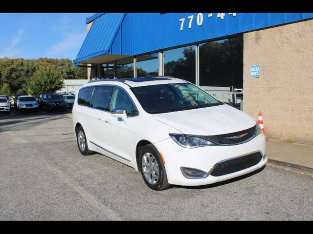 2018 Chrysler Pacifica Minivan Limited FWD photo