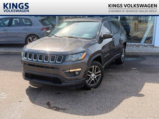 2020 Jeep Compass Latitude FWD photo