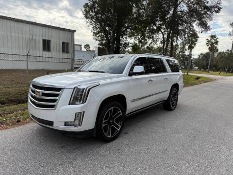 2020 Cadillac Escalade ESV Premium Luxury RWD photo