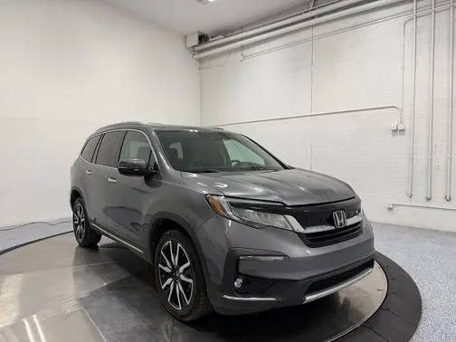 2020 Honda Pilot Touring 7-Passenger AWD photo