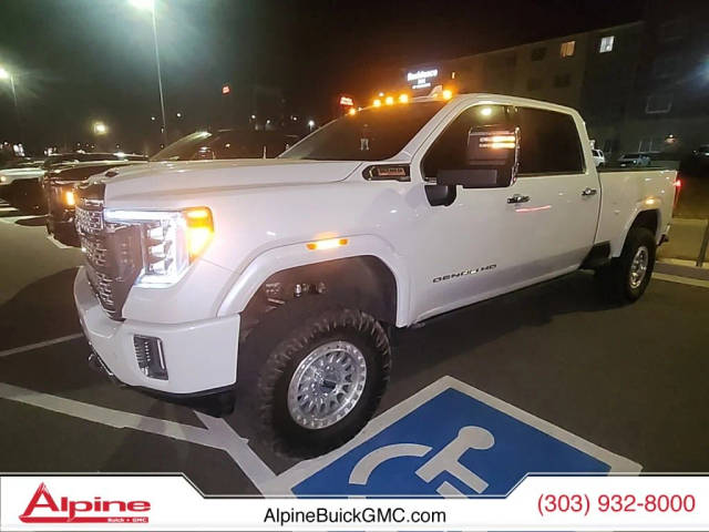 2020 GMC Sierra 2500HD Denali 4WD photo