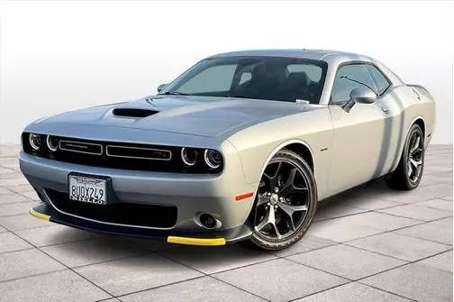 2019 Dodge Challenger R/T RWD photo