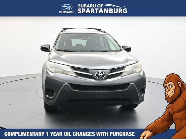 2015 Toyota RAV4 LE FWD photo