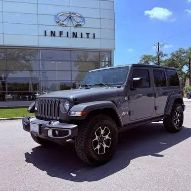 2018 Jeep Wrangler Unlimited Sahara 4WD photo