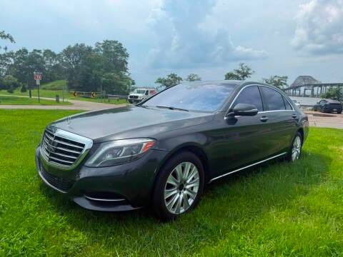 2015 Mercedes-Benz S-Class S 550 AWD photo