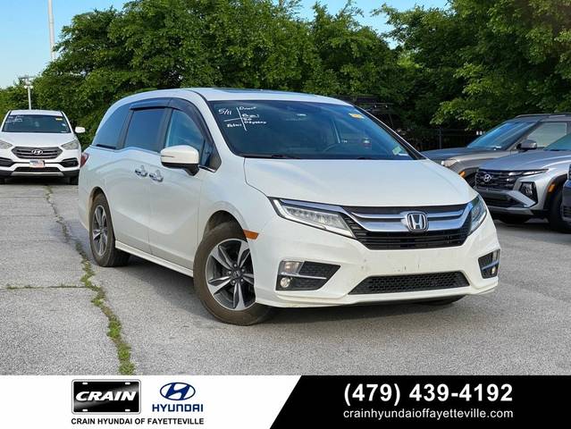2020 Honda Odyssey Touring FWD photo