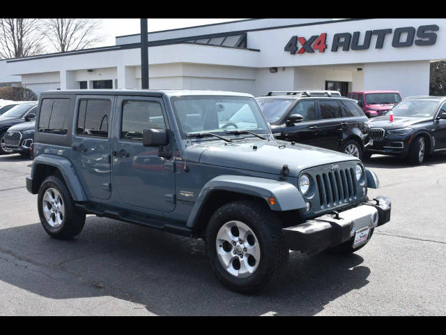 2015 Jeep Wrangler Unlimited Sahara 4WD photo