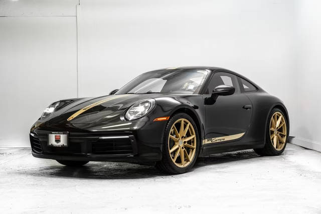 2020 Porsche 911 Carrera RWD photo