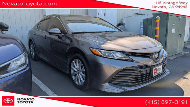 2020 Toyota Camry LE FWD photo