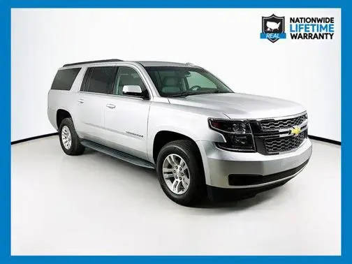 2019 Chevrolet Suburban LT 4WD photo