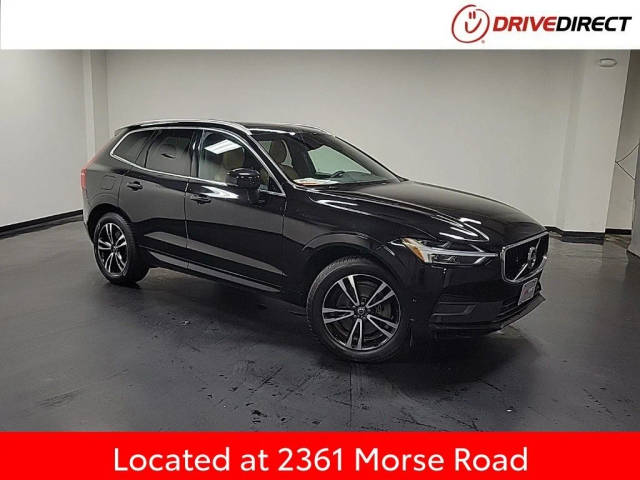 2019 Volvo XC60 Momentum AWD photo