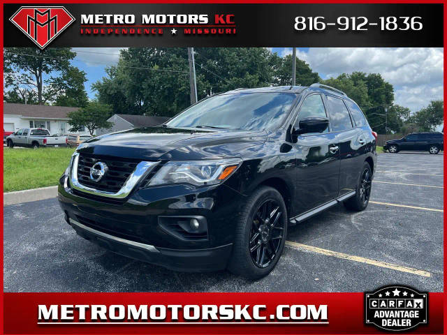 2019 Nissan Pathfinder SL FWD photo