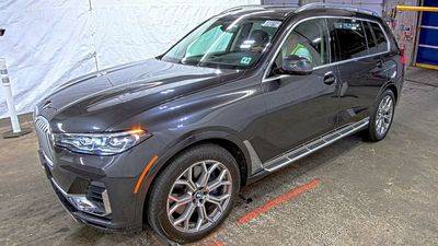 2020 BMW X7 xDrive40i AWD photo