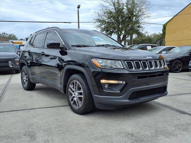 2020 Jeep Compass Latitude w/Sun/Wheel Pkg FWD photo