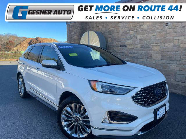 2020 Ford Edge Titanium AWD photo