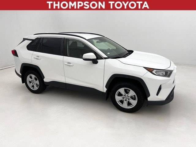 2020 Toyota RAV4 XLE AWD photo