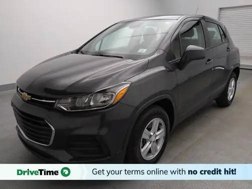 2020 Chevrolet Trax LS FWD photo