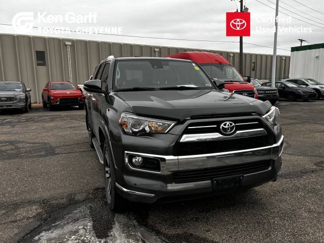 2020 Toyota 4Runner Limited 4WD photo