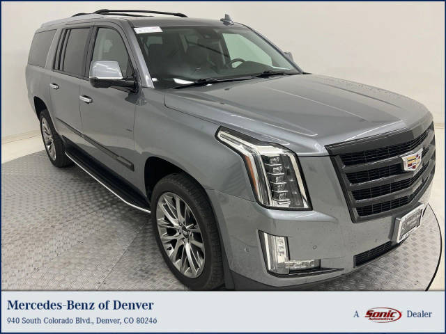 2020 Cadillac Escalade ESV Premium Luxury 4WD photo