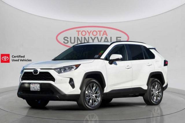 2020 Toyota RAV4 XLE Premium AWD photo