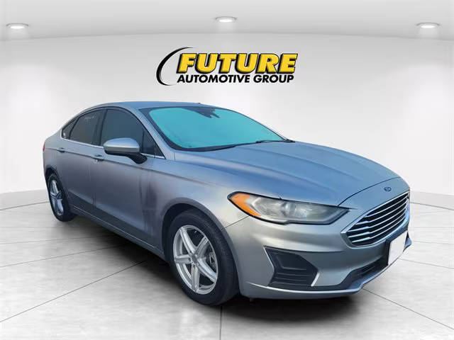2020 Ford Fusion SE FWD photo