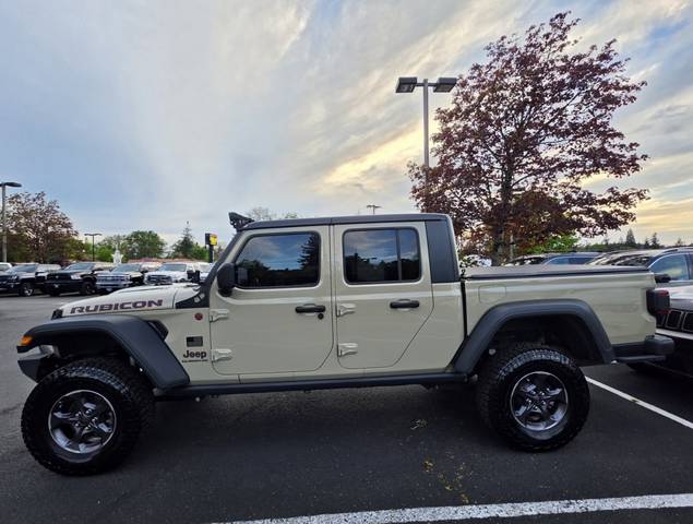 2020 Jeep Gladiator Rubicon 4WD photo