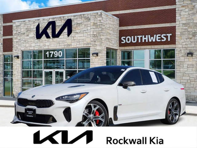 2020 Kia Stinger GT2 RWD photo