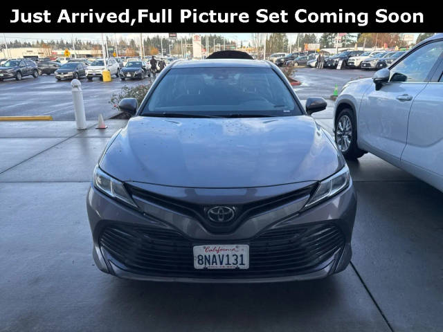 2018 Toyota Camry LE FWD photo