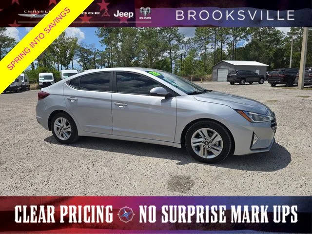 2020 Hyundai Elantra SEL FWD photo