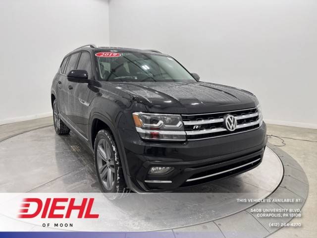 2019 Volkswagen Atlas 3.6L V6 SE w/Technology R-Line AWD photo