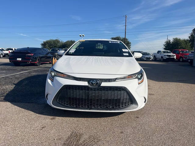 2020 Toyota Corolla LE FWD photo