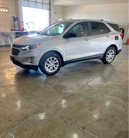 2020 Chevrolet Equinox LS FWD photo