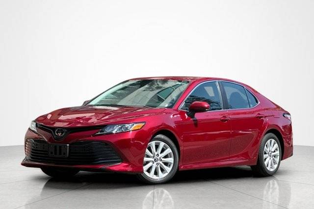 2020 Toyota Camry LE FWD photo