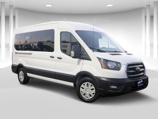 2020 Ford Transit Passenger Wagon XL RWD photo