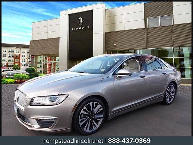 2020 Lincoln MKZ Reserve AWD photo