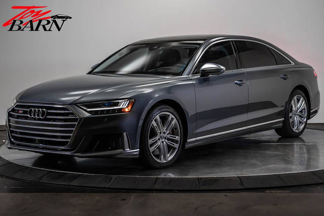 2020 Audi S8  AWD photo