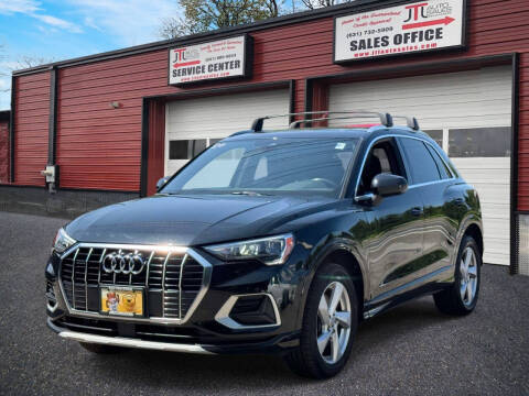 2020 Audi Q3 Premium AWD photo