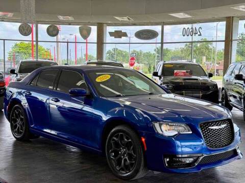 2020 Chrysler 300 300S AWD photo