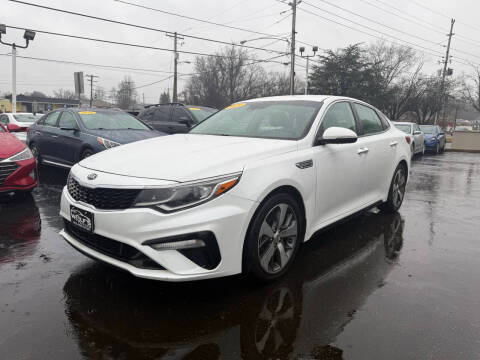 2020 Kia Optima S FWD photo