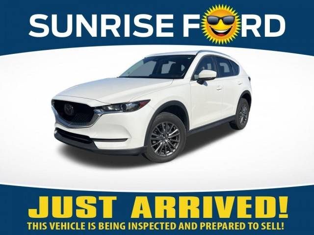 2020 Mazda CX-5 Touring FWD photo