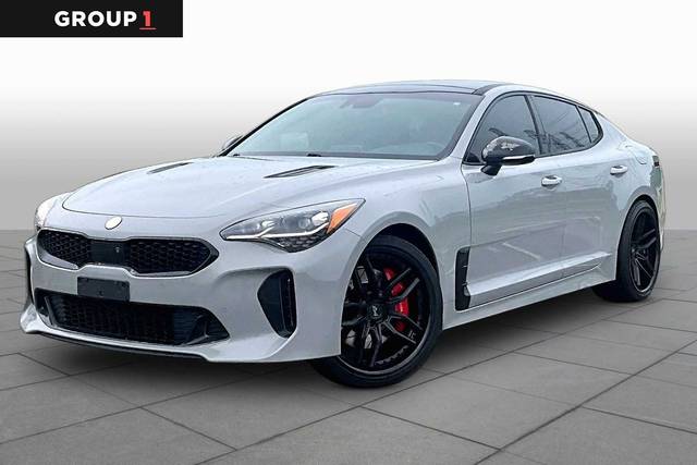 2020 Kia Stinger GT2 RWD photo