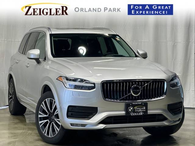 2020 Volvo XC90 Momentum AWD photo