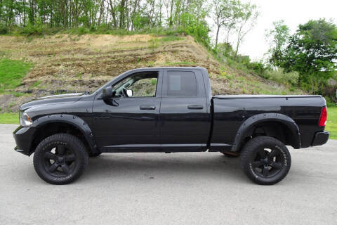 2017 Ram 1500 Express 4WD photo