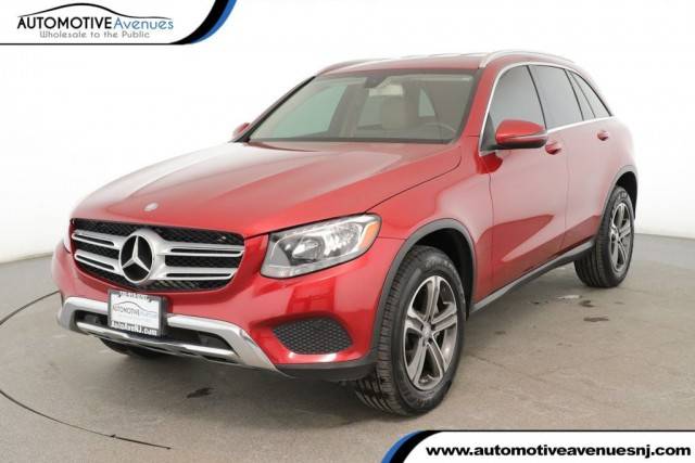 2017 Mercedes-Benz GLC-Class GLC 300 AWD photo