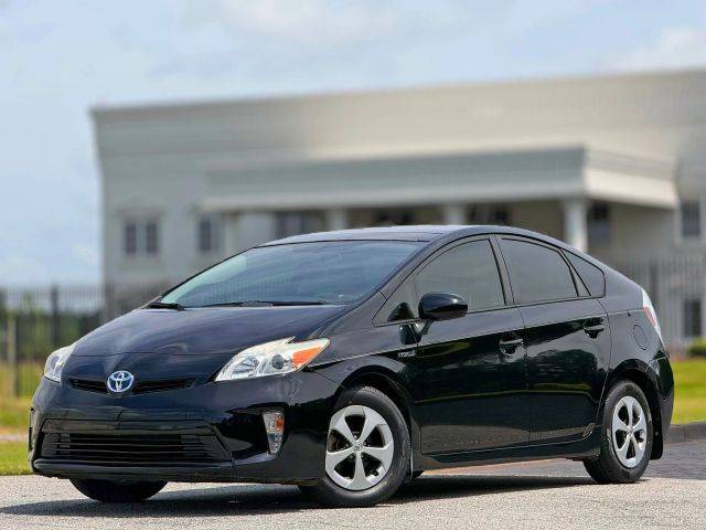 2015 Toyota Prius Four FWD photo