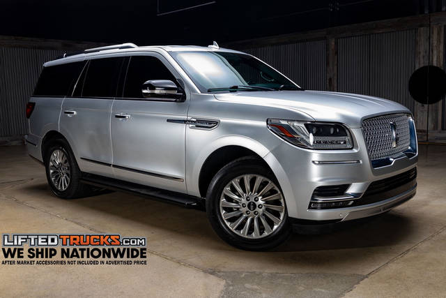 2019 Lincoln Navigator Standard 4WD photo