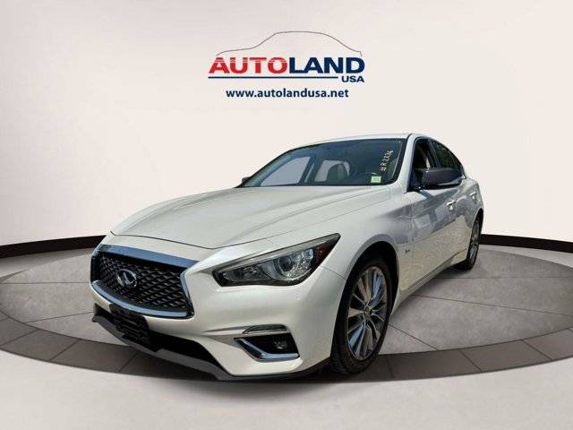 2018 Infiniti Q50 3.0t LUXE RWD photo