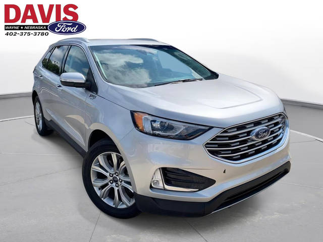 2019 Ford Edge Titanium AWD photo